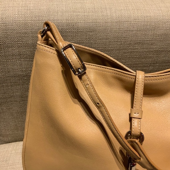 COACH camel shoulder bag - Picture 6 of 9